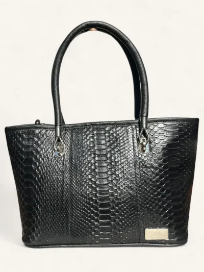 Bolsa para dama tipo tote en piel de pitón color negro frente